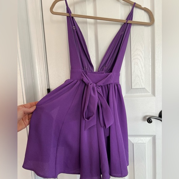 Lucy in the Sky mini dress, with shorts inner liner. Beautiful spring purple - Picture 5 of 6